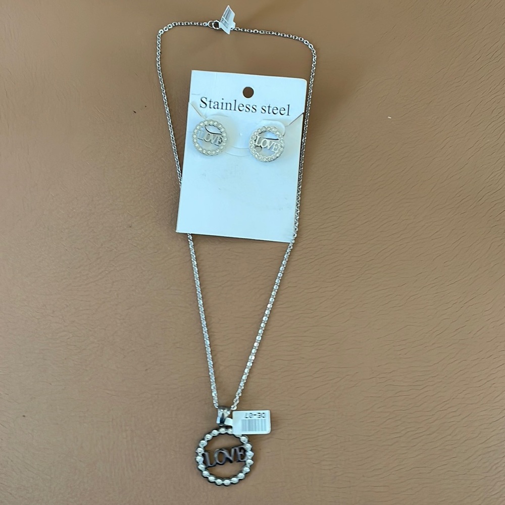 Fashion Jewelry Stainless Steel Love Chain and  Love Earrings
